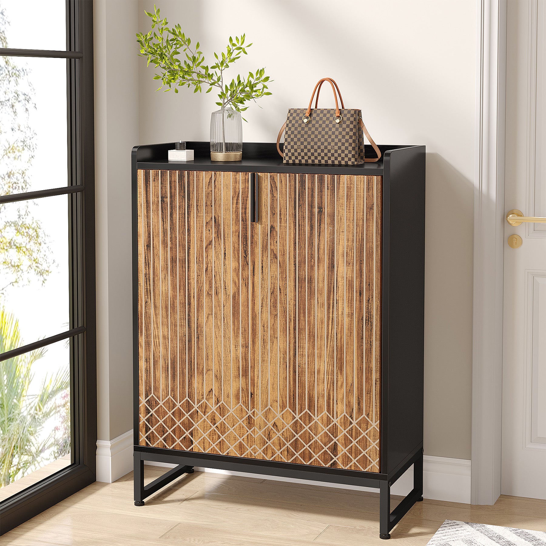 Black & Brown swatch